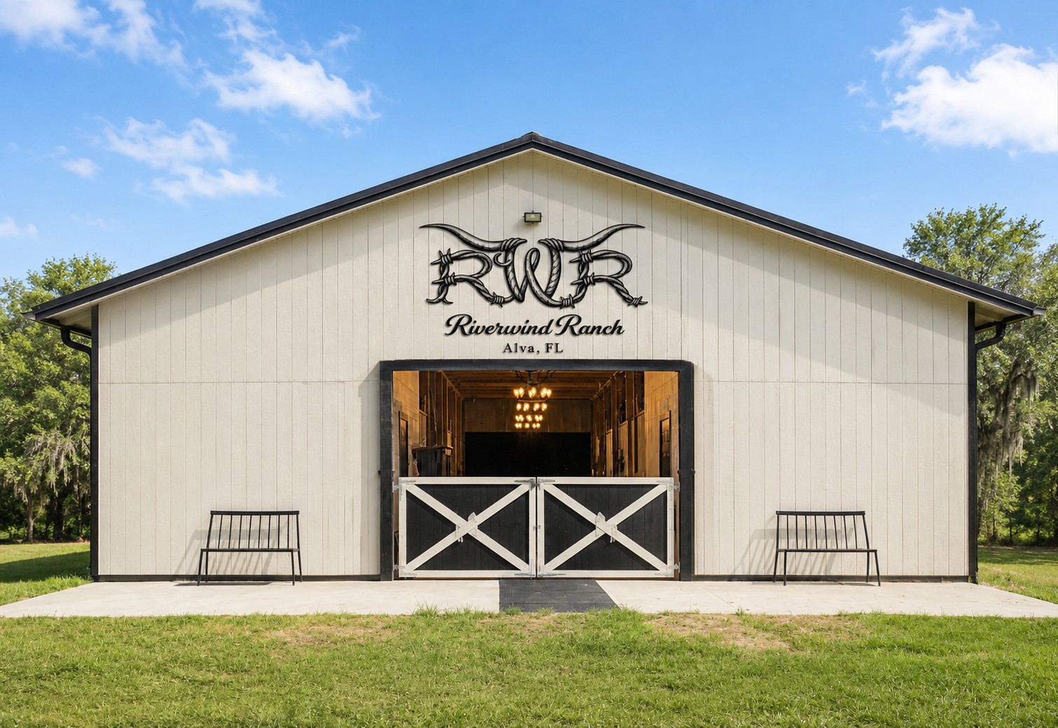 Riverwind Ranch barn exterior